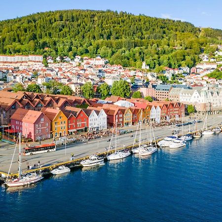 Апартаменты King Bed - Renovated 2024 - 2Br Behind Bryggen Берген Экстерьер фото
